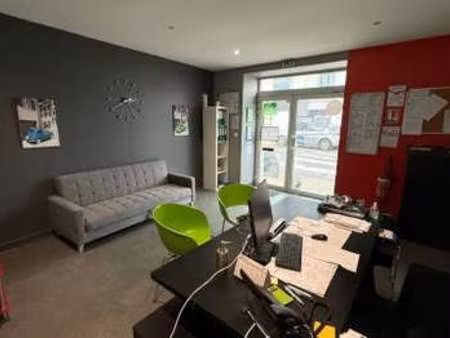 vente bureaux et commerces à guilers (29820) : à vendre / 51m² guilers