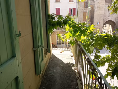 manosque : appartement t1 avec terrasse à vendre