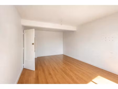 vente appartement 3 pièces 58 m² les pavillons-sous-bois (93320)