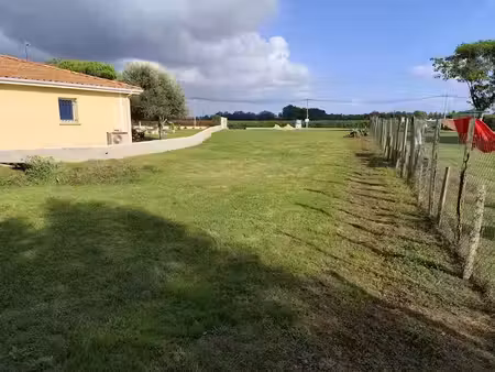 vente terrain 736 m² à galgon (33133)  55 000 €