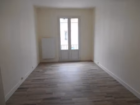 location appartement 2 pièces 50 m² à pont-sainte-maxence (60700)