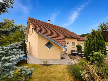 vente maison 5 pièces 120 m² maîche (25120)