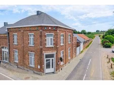 maison de caractère – volumes exceptionnels !