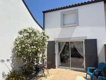vente maison à saint-hilaire-de-riez (85270) : à vendre / 37m² saint-hilaire-de-riez