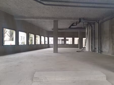 vente local commercial