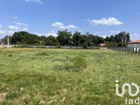 vente terrain 1405 m² à orléat (63190)  101 000 €