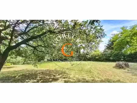 vente terrain à uzès (30700)  107 000 €
