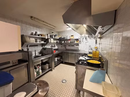 vente locaux professionnels à mennecy (91540)  148 500 €
