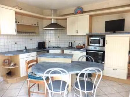 vente maison à vitré (35500) : à vendre / 109m² vitré