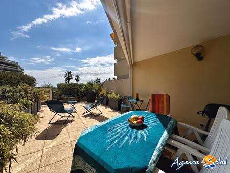 superbe t2 avec grande terrasse et cave