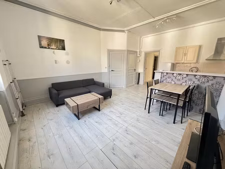 location meublée appartement 2 pièces 40 m² à montluçon (03100)  410 €