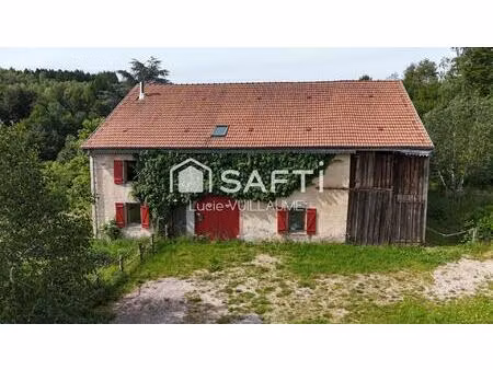 authentique ferme vosgienne de caractère à fort potentiel