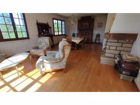 maison traditionnelle de 110 m² sur sous sol complet