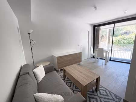 mirage - beau 2 pièces meublé avec garage fermé
