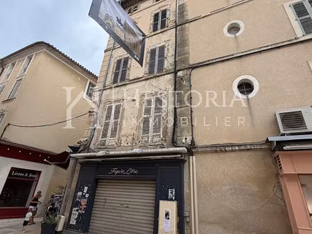 vente immeuble 19 pièces 155 m² à carpentras (84200)  198 000 €
