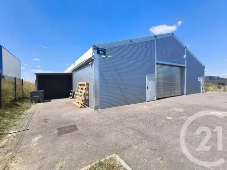 vente locaux professionnels à freneuse (78840)  472 500 €
