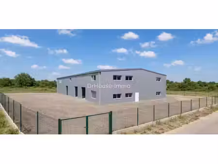 vente locaux professionnels 981.72 m² à bellegarde (30127)  1 399 000 €