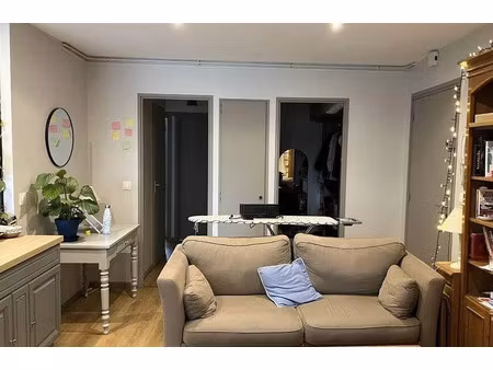 location meublée appartement 4 pièces 73 m² à lille (59000)  495 €