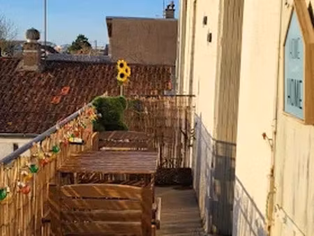 location meublée appartement 2 pièces 42 m² à bourges (18000)  630 €