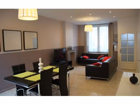 location meublée appartement 1 pièce 100 m² à tourcoing (59200)  370 €