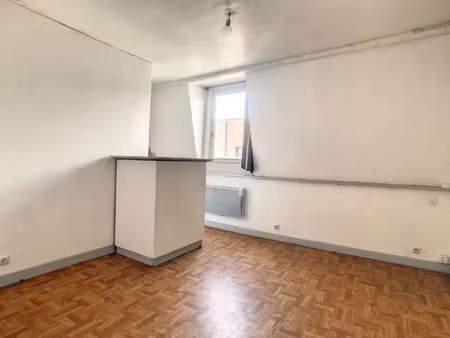 location appartement 1 pièce 19.25 m² à lille (59000)  470 €