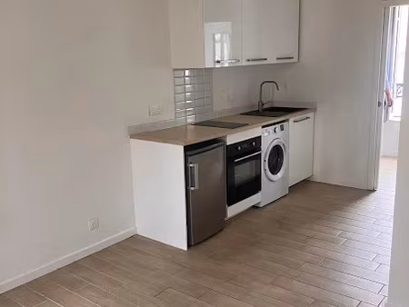 location appartement 1 pièce 19 m² à vichy (03200)  420 €