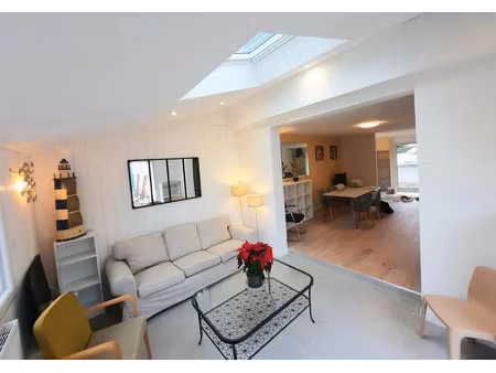 location meublée appartement 1 pièce 162 m² à angers (49000)  495 €