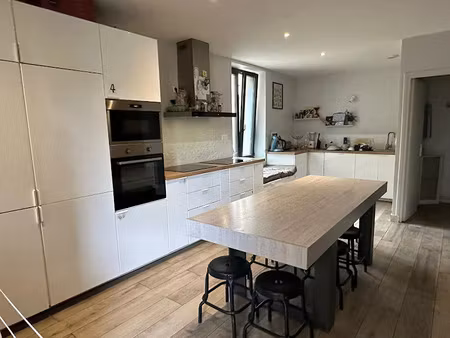 location meublée chambre 9 pièces 148.38 m² à villeurbanne (69100)  450 €