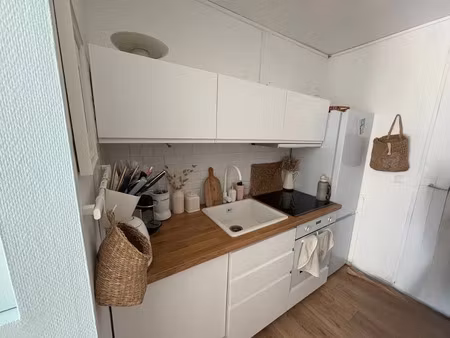 location meublée appartement 1 pièce 33 m² à guerande (44350)  650 €