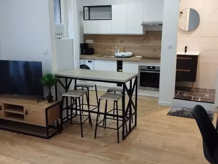 location meublée appartement 1 pièce 34 m² à grenoble (38000)  650 €