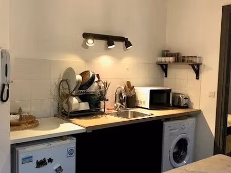 location appartement 2 pièces 41 m² à nimes (30000)  610 €