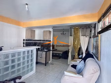 location meublée appartement 1 pièce 34 m² à le gosier (97190)  680 €