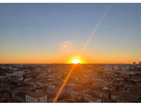 location appartement 3 pièces 67 m² à bordeaux (33000)  1 265 €