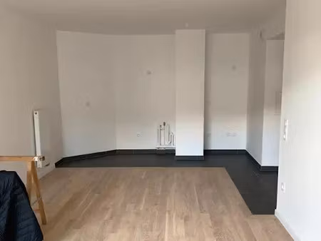 location appartement 3 pièces 62 m² à chatenay-malabry (92290)  1 460 €