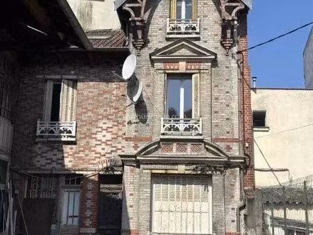 vente immeuble 12 pièces 205 m2 à villeneuve-saint-georges