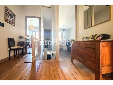appartement 5 pièces - 90 m²
