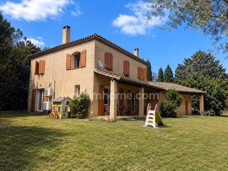 maussane-les-alpilles maison 180 m2 avec 2440 m2 de terrain