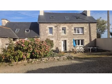 authentique maison bretonne en pierre rehabilitée – vue mer – plouézec