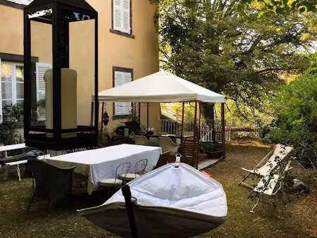 vente maison 13 pièces 310 m² à le crest (63450)  520 000 €