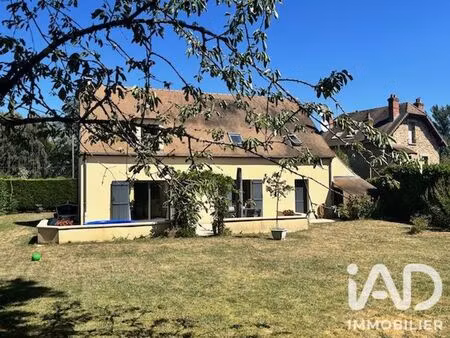maison traditionnelle à rochefort-en-yvelines (78730)