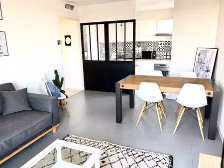 location appartement 3 pièces 59 m² à sathonay-camp (69580)  914 €