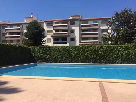 location appartement 1 pièce à bordeaux (33000)  698 €