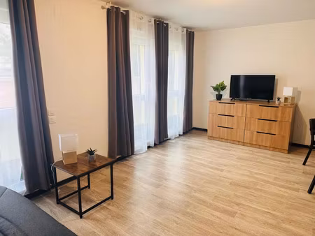 location meublée appartement 2 pièces 48 m² à saint-avold (57500)  750 €