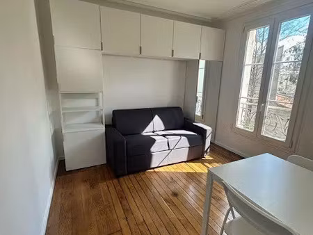 location meublée appartement 1 pièce 15 m² à vincennes (94300)  850 €