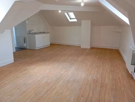 location duplex 3 pièces 60.7 m² à champs-sur-marne (77420)  997 €