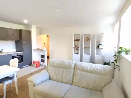 location appartement 3 pièces 64.75 m² à bonnelles (78830)  1 062 €