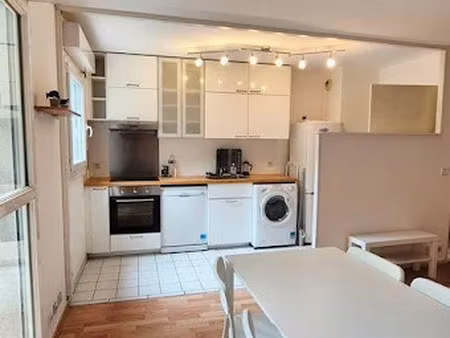 location meublée appartement 2 pièces 45 m² à massy (91300)  1 150 €