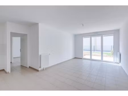 location appartement 3 pièces 66 m² à saint-germain-lès-arpajon (91180)  1 142 €