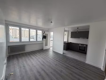 location appartement 3 pièces 70 m² à chatillon (92320)  1 250 €