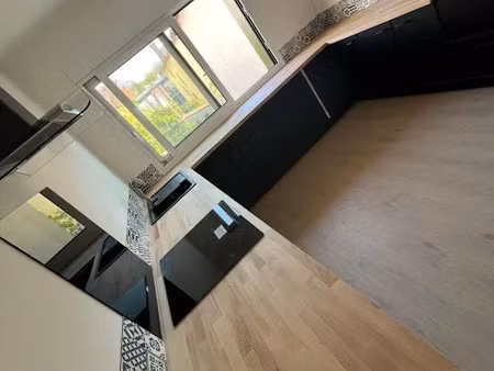 location appartement 4 pièces 90 m² à clermont-ferrand (63000)  1 200 €